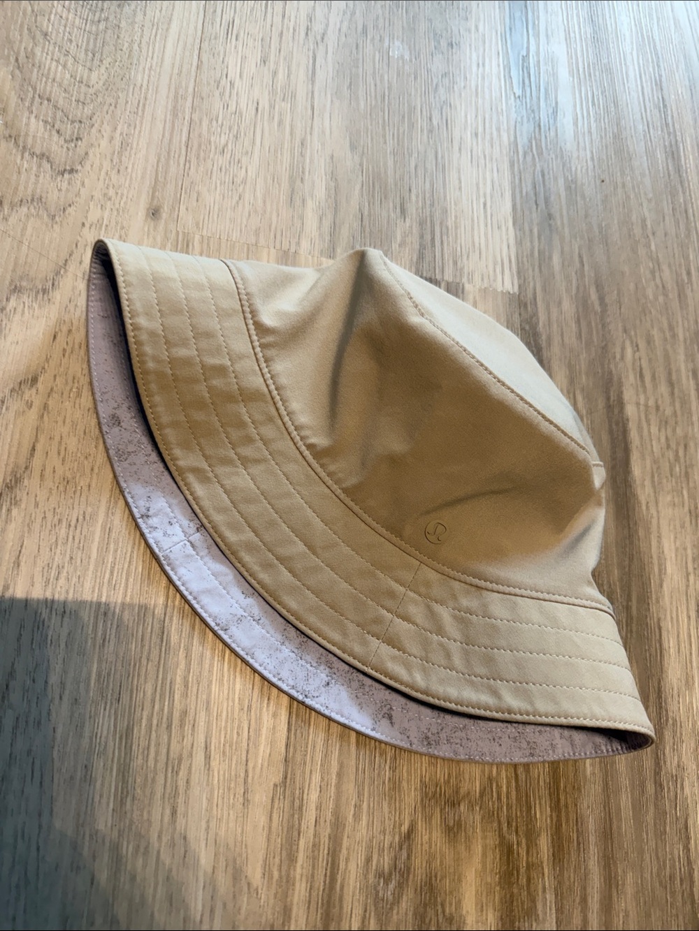 lululemon athletica reversible bucket hat